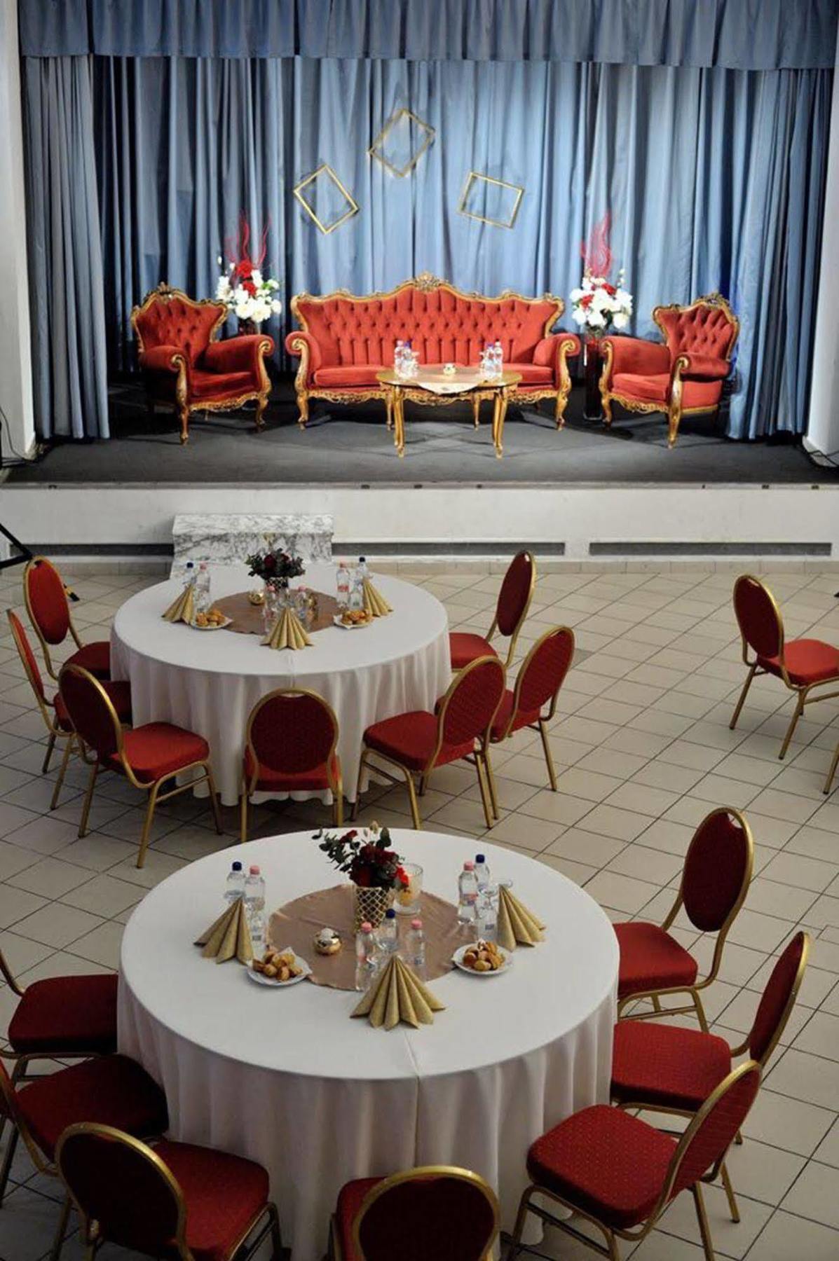 Nyíregyháza Korona Hotel מראה חיצוני תמונה
